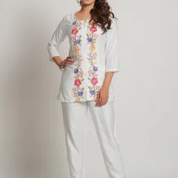 Zolo Label Embroidered Round Neck Top With Trouser-25
