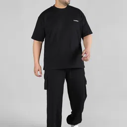 CHKOKKO Plus Size Round-Neck T-Shirt With Track Pants-picture-17