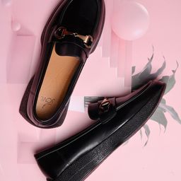 Jove Women Textured Round Toe Lightweight Loafers-image-41
