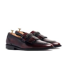 GRIFFIN Men Maroon Printed Oxfords-image-12