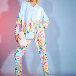 SASSAFRAS Turquoise Blue Floral Print Shirt With Tapered Trousers-19