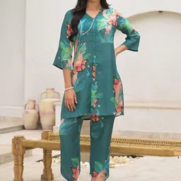 Divena Floral Printed V-Neck Tunic & Trousers-picture-44