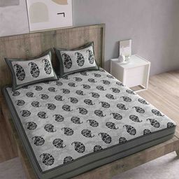 Spangle Beige & Green Ethnic Motifs 260 TC Cotton King Bedsheet with 2 Pillow Covers-image-81