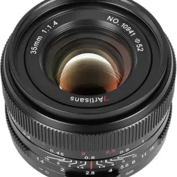 7Artisans 35mm F1.4 Mark Ⅲ Full Frame Manual Focus Prime Large Aperture Compatible with L Mount Mirrorless Camera Standard Prime Lens-image-39