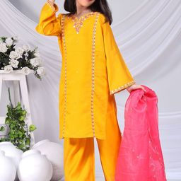misbis Girls Embroidered Regular Thread Work Kurti with Palazzos & With Dupatta-picture-0