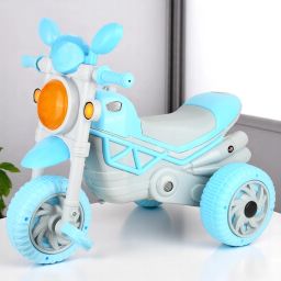 KIDS SCOOTER, LIGHT AND MUSIC FOR FUN, PREMIUM QUALITY, FOR ONLY 1,2,3 YEAR KIDS-image-28