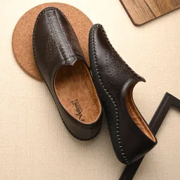 Cool Rajasthani Jutis For Men Mojaris For Men Nagra For Men Casuals For Men-image-64