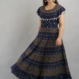 Printed Cotton Blend Stitched Flared/A-line Gown-image-85