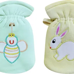 Soft Stretchable Baby Feeding Bottle|Cute Embroidered Cartoon Patch(60–125 ml)-picture-12