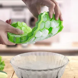 pmake Ice Cube Trays Silicone Ice Cube Molds, Easy-Release and Flexible 37 Ice Trays Multicolor Silicone Ice Cube Tray image 5