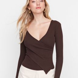 Trendyol V-Neck Regular Top-image-47