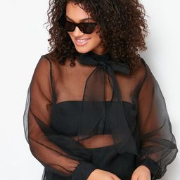 Trendyol Tie-Up Neck Long Cuffed Sleeves Regular Top-image-7