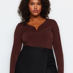 Trendyol Plus Size Notched Neck Long Sleeves Fitted Top-picture-24