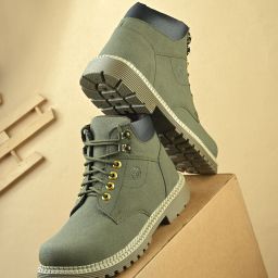 lightweight & stylish everyday footwear Boots For Men-image-16