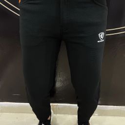Men Slim Fit Black Lycra Blend Trousers-image-50