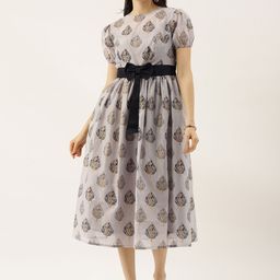 Ethnovog Women Lavender Printed Fit and Flare Dress-image-99