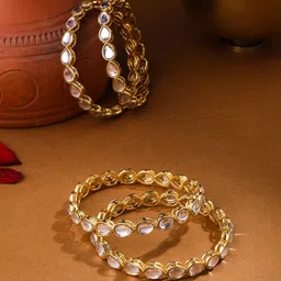 Anouk Women Set of 4 Kundan Studded Bangles-38