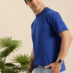 Mast & Harbour Round Neck T-shirt-image-60