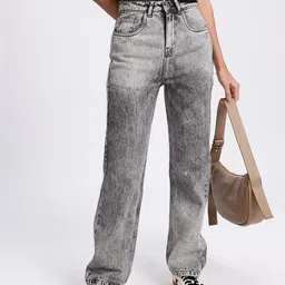 glitchez Women Timeless Tailoring Light Fade Straight Fit Jeans-image-71