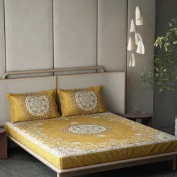 DDecor Serai Collection Gold-Toned & White 145 TC King Bedsheet With 2 Pillow Covers-1