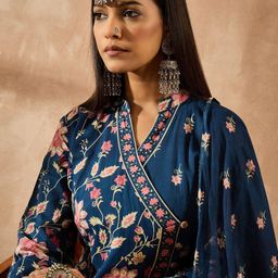Indo Era Women Floral Printed Angrakha Beads and Stones Pure Cotton Kurta with Trousers & With Dupatta-39