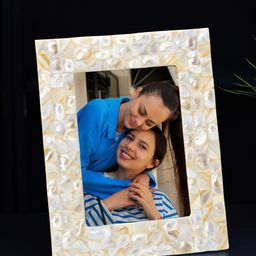 BEHOMA Off White Mother of Pearl Table-Top Small Photo Frame-30