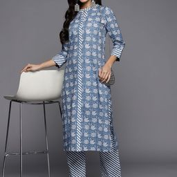 Varanga Women Blue Floral Printed Pure Cotton Kurta with Trousers-image-41