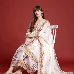 Indo Era Ethnic Motifs Printed Empire Mirror Work Pure Cotton Kurta Set-image-74