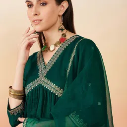 Sangria Ethnic Motifs Embroidered Anarkali Kurta With Trouser & Dupatta image 4