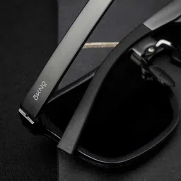 Eyewearlabs Shield Sunglasses with Polarised and UV Protected Lens image 4
