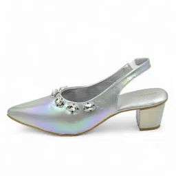 SHRIVAS BY ARCHITA MEHTA Embellished Pointed Toe Block Heeled Pumps image 4