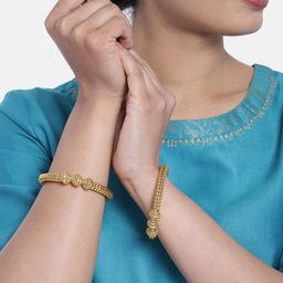 Peora Set of 2 Gold Plated Traditional Screw Openable Bangles image 2
