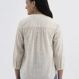 pink fort Geometric Pattern V-Neck Top with Curved Hem image 4