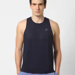 Placement Print Round-Neck Vest-image-53