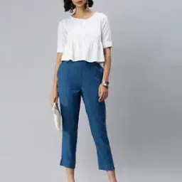 Striped Capri Pants with Insert Pockets-picture-47