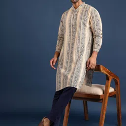 Taavi Men Ethnic Motifs Printed Pure Cotton Mandarin Collar Full Sleeves Kurta-13