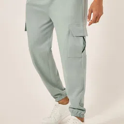 Styli Men Oversized Cargo Jogger-image-76