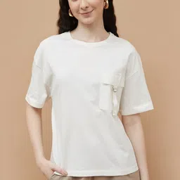 Fame Forever by Lifestyle Women Pockets T-shirt-picture-5