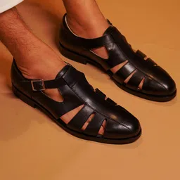 dmodot Pesha Caro Men Leather Fisherman Sandals-image-24