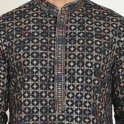Jompers Men Embroidered Regular Sequinned Kurta with Pyjamas image 5