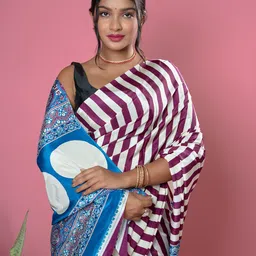 HELLA FASHIONS Striped Saree With Blouse-picture-19