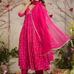 Divyadham Textiles Ethnic Motifs Printed Empire Sequinned Kurta with Trousers & Dupatta image 5