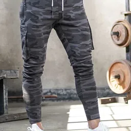 StyleCast x Revolte Men Pleated Cargos Trousers-picture-30