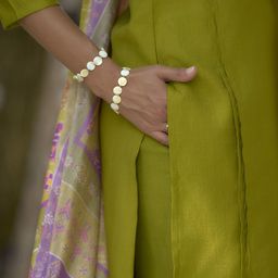 SHREE LAXMINARAYAN EXPORT Women Regular Kurti with Trousers & With Dupatta image 4