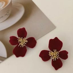 SZN Floral Shaped Korean Studs-51