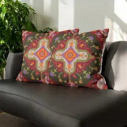 LUSHLYF Maroon & Green 2 Pieces Floral Velvet Square Cushion Covers-12