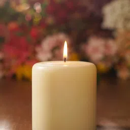 Pure Home and Living White Lavender & Chamomile Pillar Candle-17