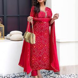 Aaghnya Women Printed Viscose Rayon Kurta Sets-image-79