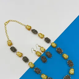 VANSHIKA JEWELS Gold Plated Beaded Studded Jewellery Set-picture-2