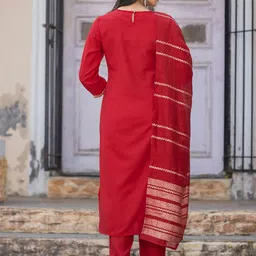 DRESOUL Ethnic Motifs Yoke Design Sequinned Straight Kurta with Trousers & With Dupatta image 5